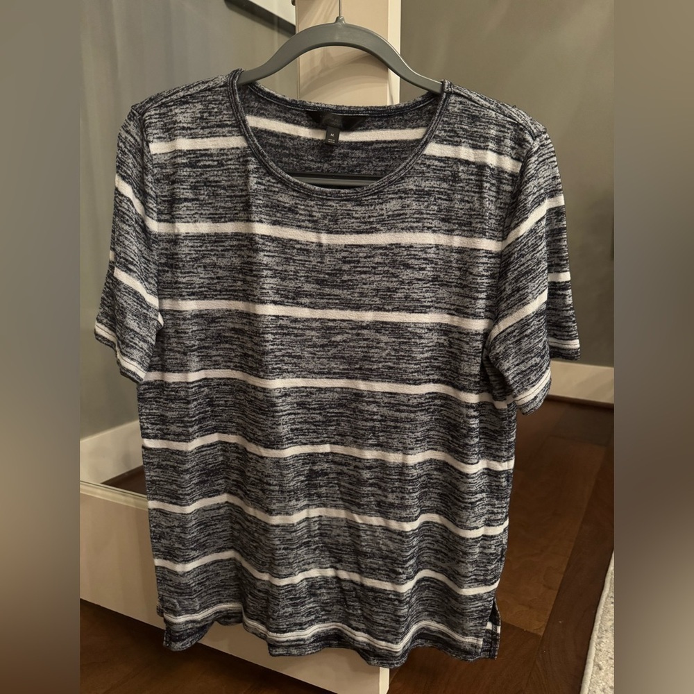 Banana Republic Navy and White Striped Tee - Picture 2 of 5